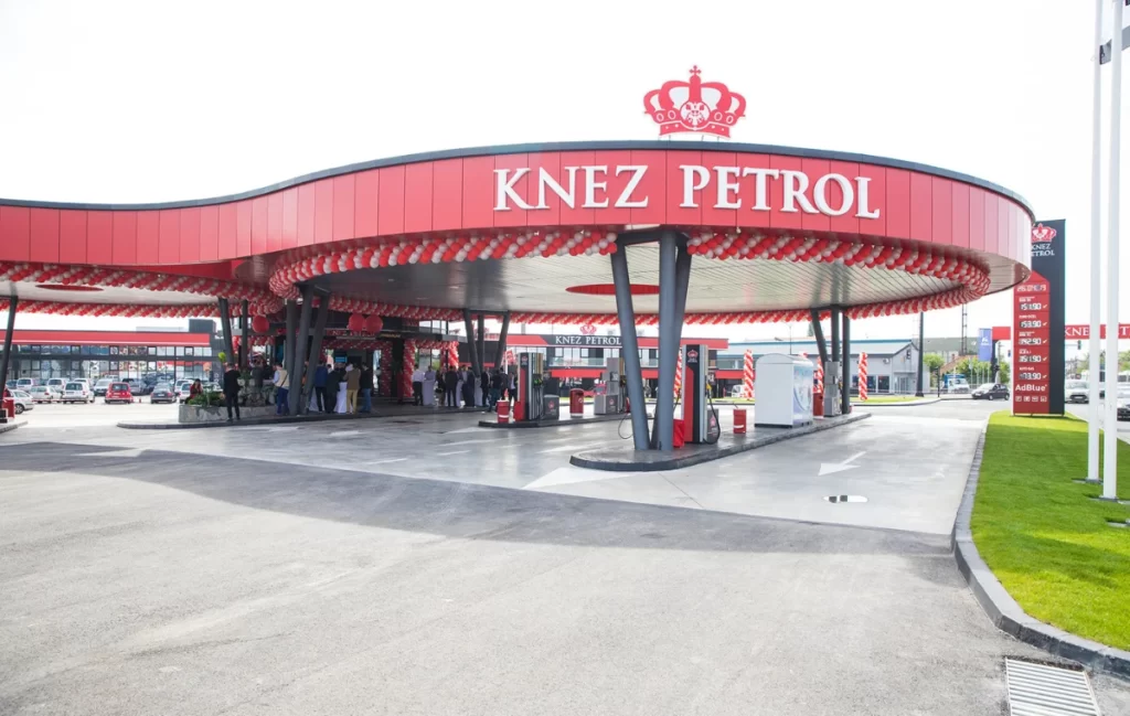 Nov moderan objekat kompanije Knez Petrol BS Knez Petrol Borča